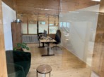 Schöner Büroraum in von mehreren Betrieben genutztem Gebäude - Büro